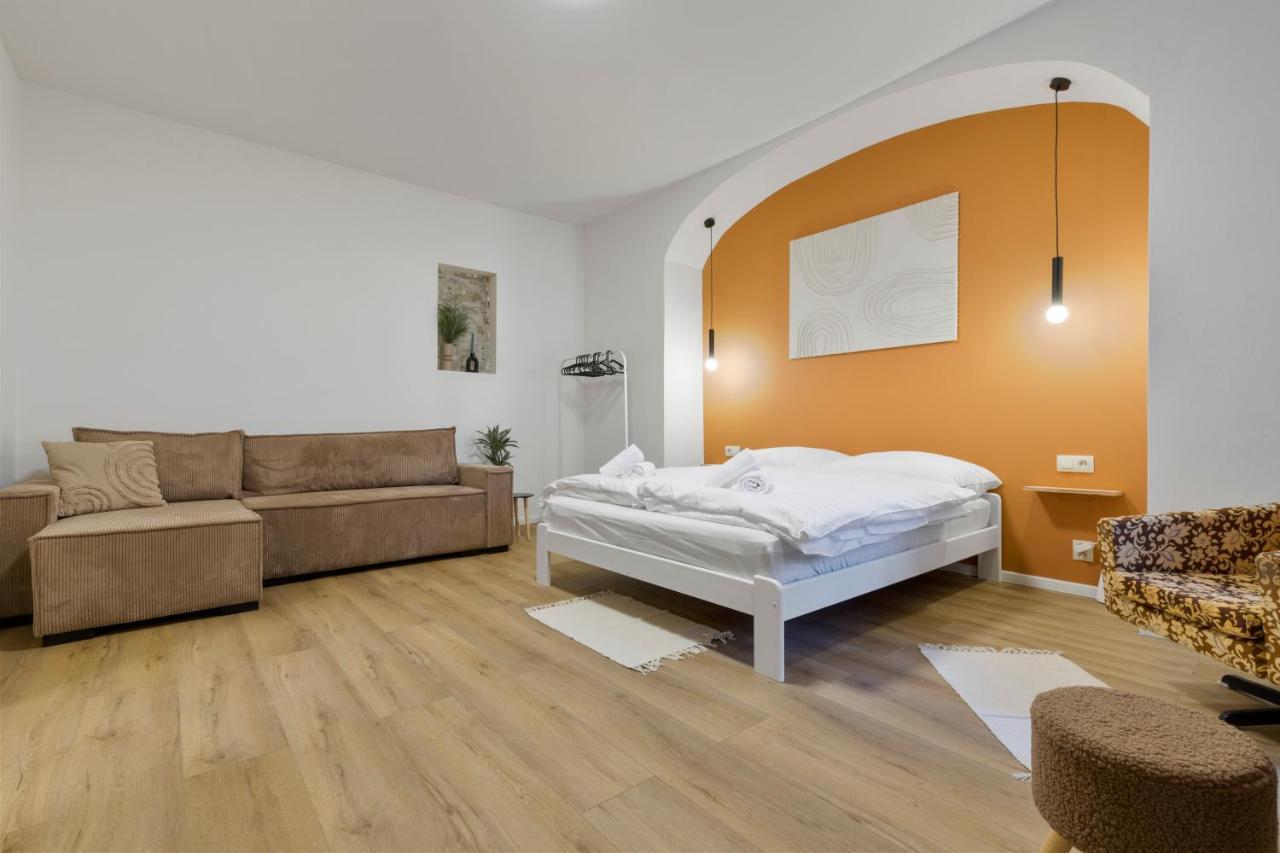 Charming Apt In Centre /W Ac Bratysława Zewnętrze zdjęcie
