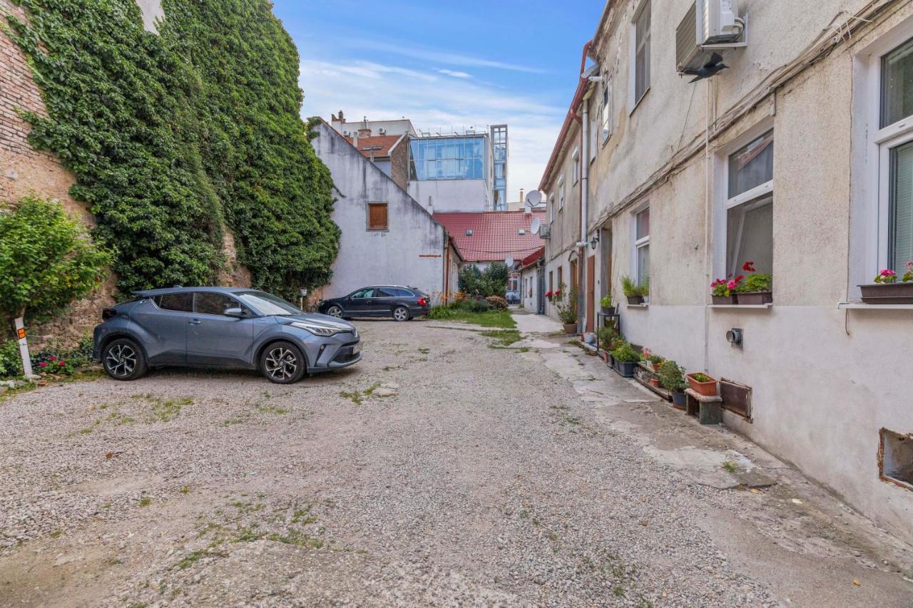 Charming Apt In Centre /W Ac Bratysława Zewnętrze zdjęcie